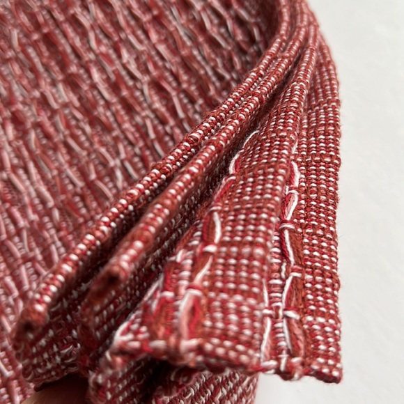 Red and White 4 Woven Placemats Bundle of 4 NWOT - Picture 3 of 7